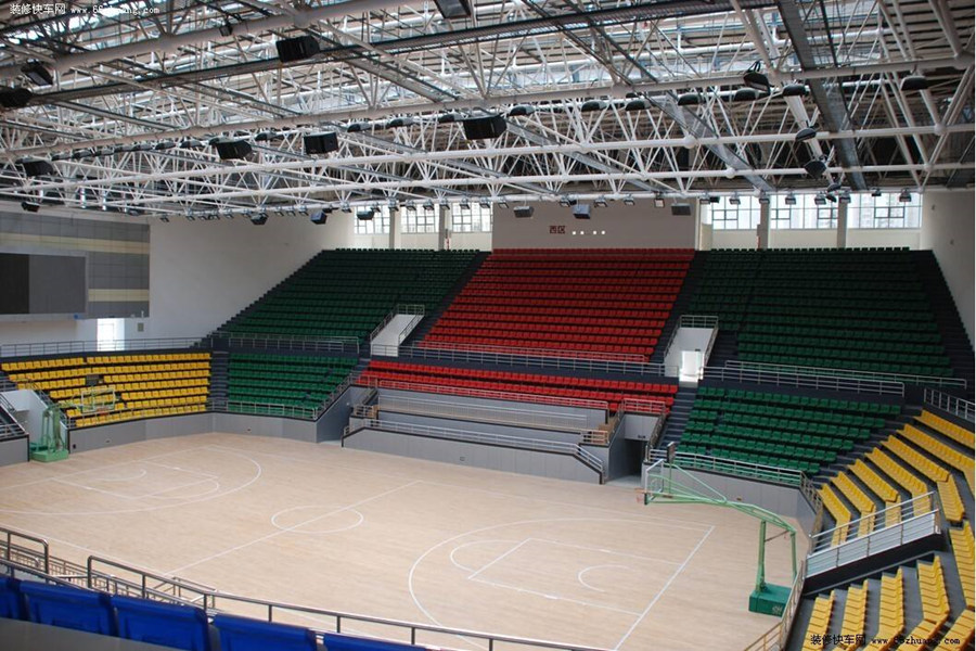 安阳羽毛球场网架工程